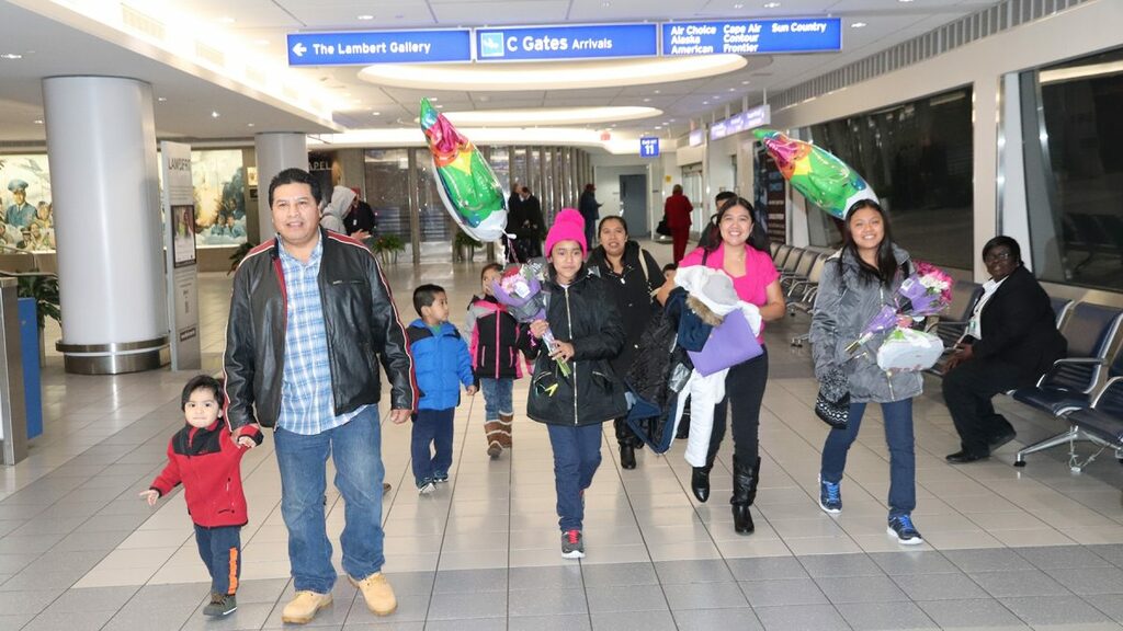 Familia Latina reunida en St.Louis tras diez años de separación 1