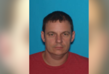 Prófugo que disparó a su ex y mató a su suegro en Fenton encontrado en Arkansas 30