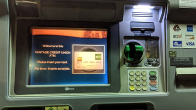 Vantage Credit Union • Hombre muerto tras intento de robo