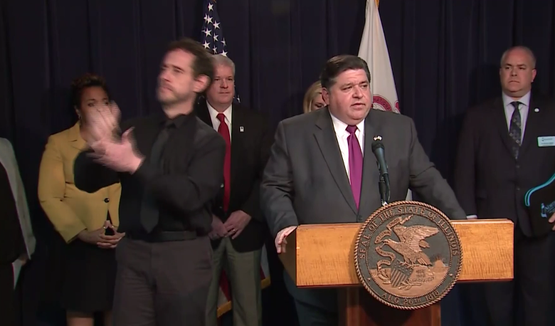 Illinois ordena cierre de las escuelas