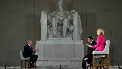 El encuentro comunitario del presidente Donald Trump fue de manera virtual en el monumento a Abraham Lincoln, en Washington D.C., el domingo 3 de mayo de 2020.