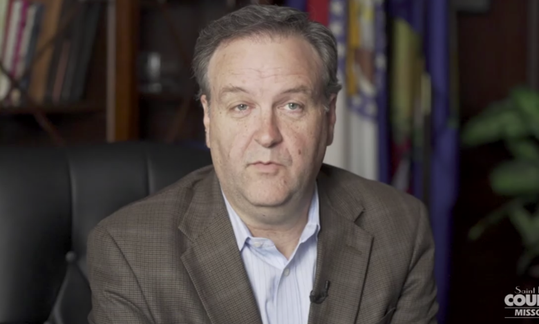 Ejecutivo Sam Page en YouTube