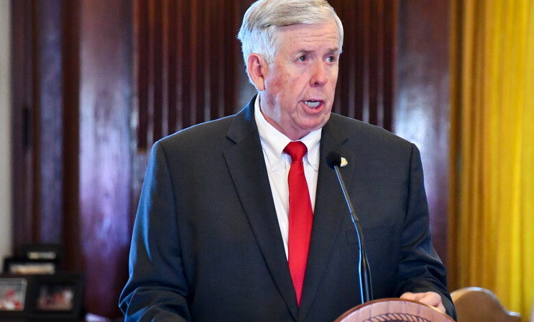 Gobernador Michael Parson anuncia Fase 2 en apertura tras Pandemia