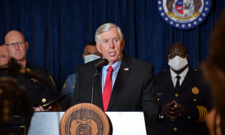 Gobernador Parson pide sesión especial para abordar el tema de la violencia en Missouri