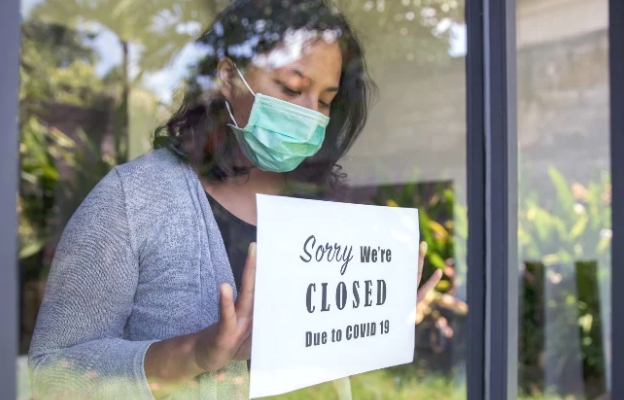 Condado pone pausa a la orden de reapertura; entra en vigor el viernes a las 5pm.