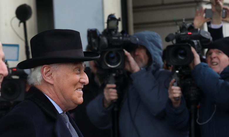 Trump indulta a su aliado y amigo Roger Stone 1