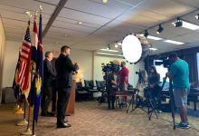 Ejecutivo Sam Page defiende su tratamiento de la pandemia de COVID en el Condado de St.Louis 32