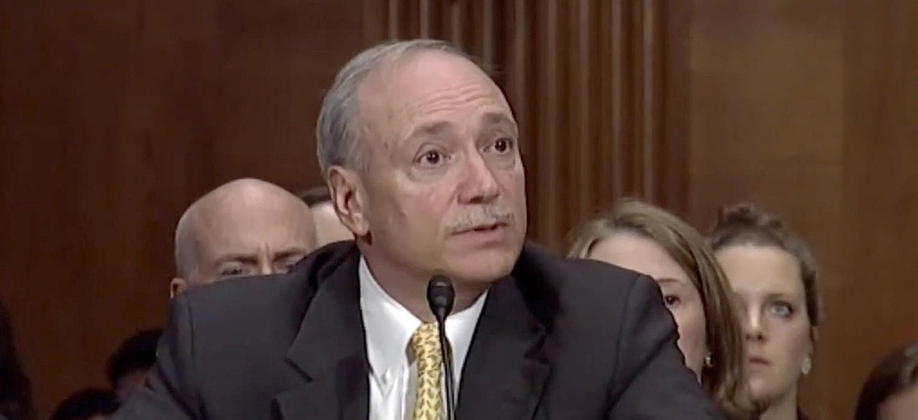 Subsecretario de Labor de los Estados Unidos, Patrick Pizzella - USCIS anunció la limitación de Visados H1-B para trabajadores especializados. 