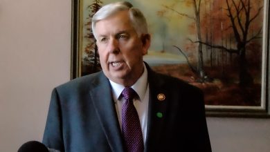 Governor Parson addresses the Media regarding Vaccine supply in Missouri