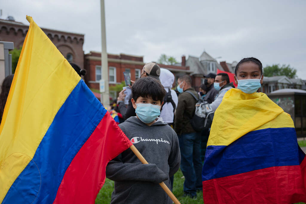 Manifestación en Solidaridad con el Pueblo Colombiano celebrado en St. Louis 8