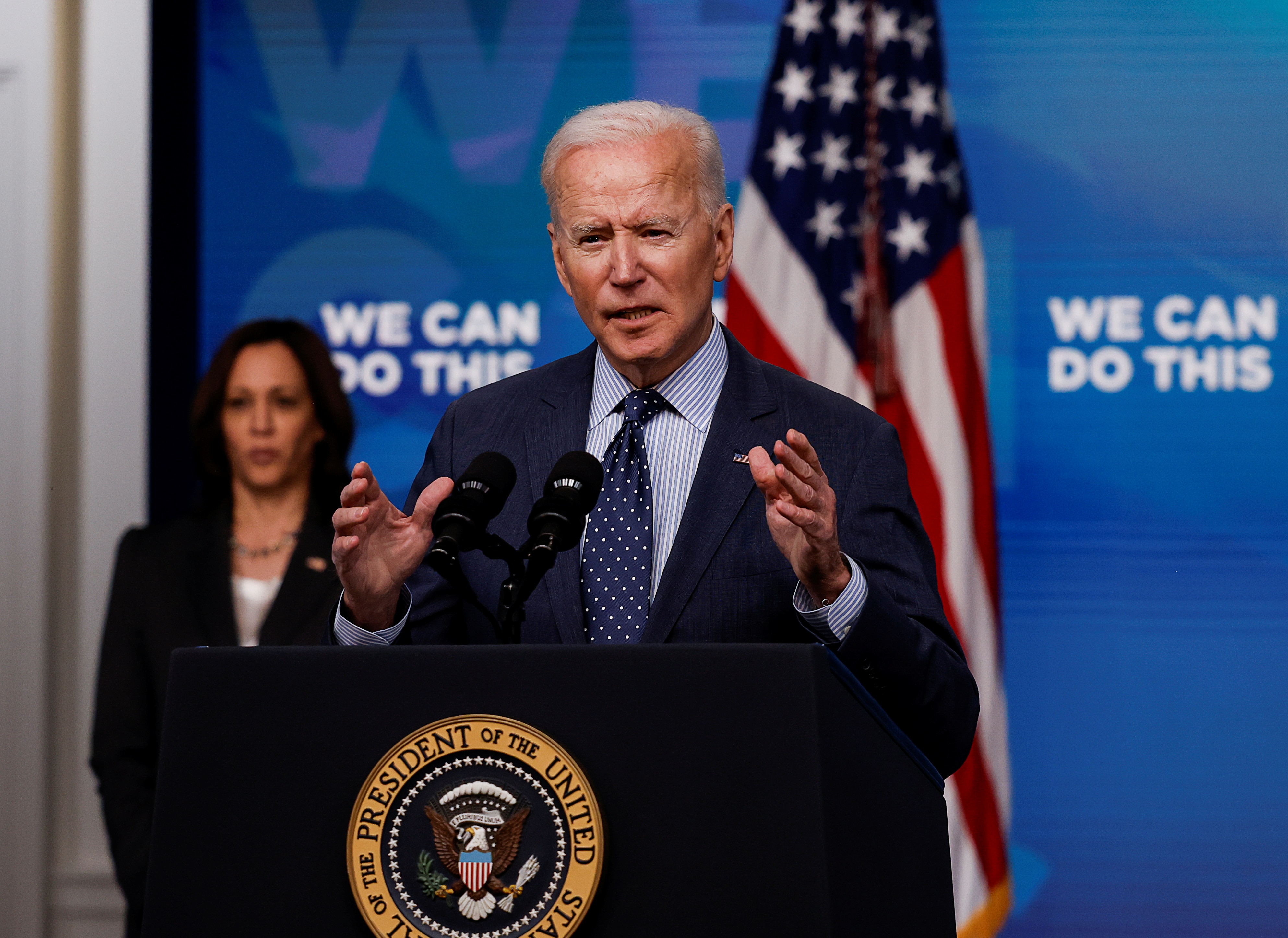 Biden pide que la vacuna no se convierta en motivo de desunión 2
