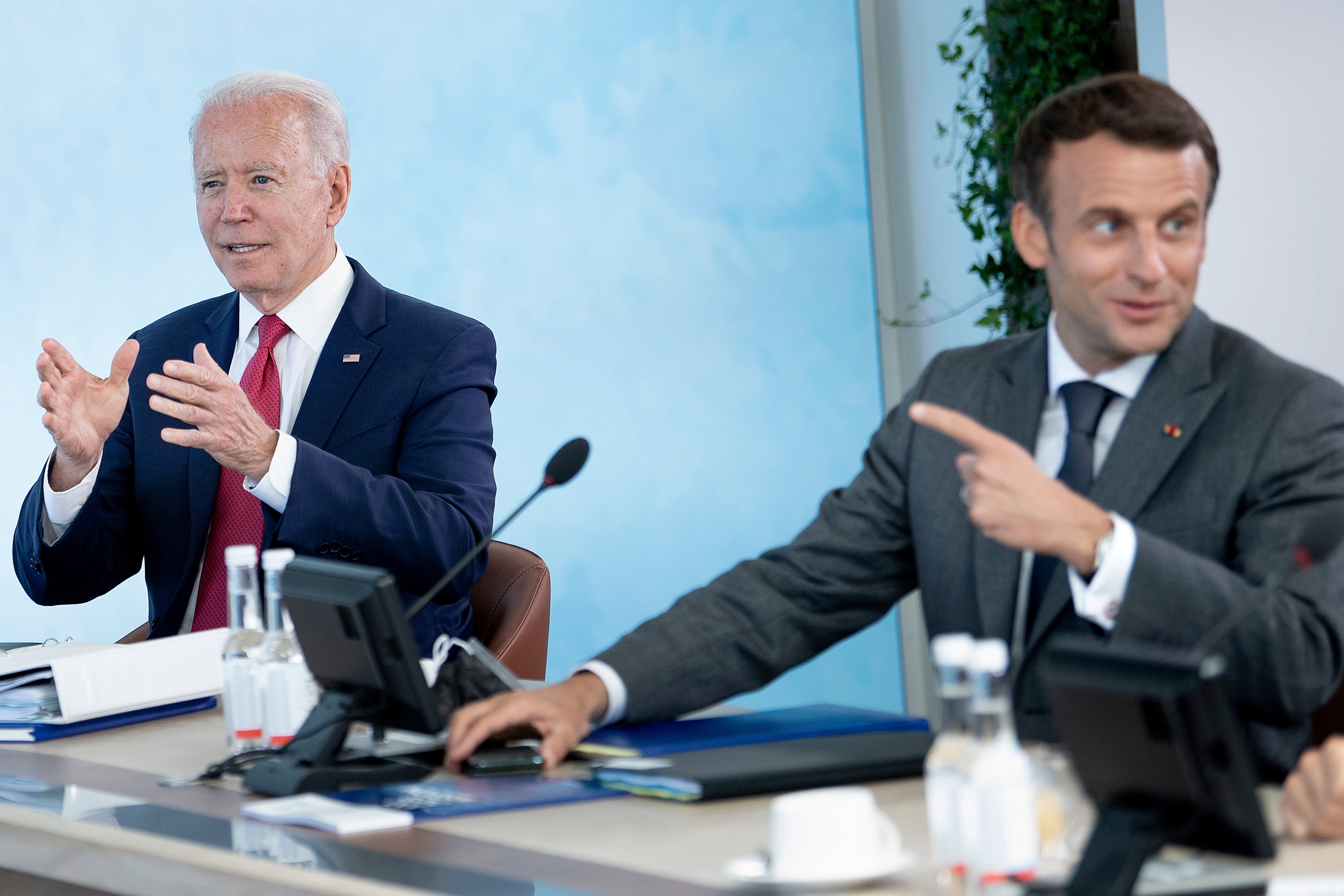 Con Biden, Estados Unidos está "de vuelta": Macron 2
