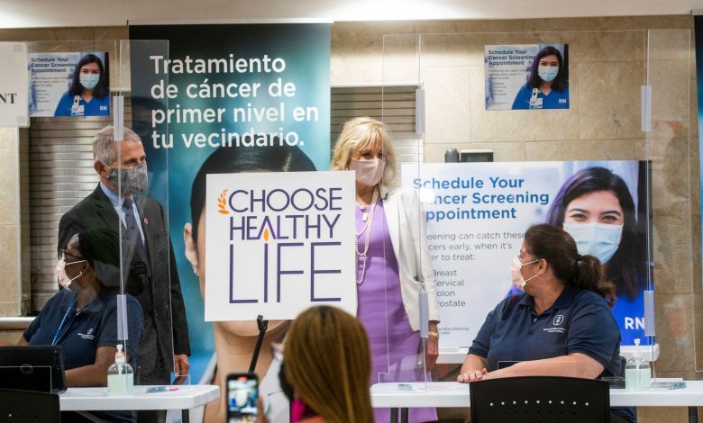 Encuesta: sorprendente diferencia entre demócratas y republicanos sobre vacunas 1