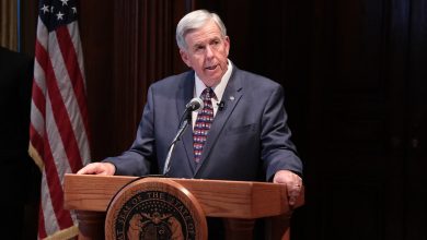 Gobernador de Missouri Michael Parson (Imagen de Archivo)