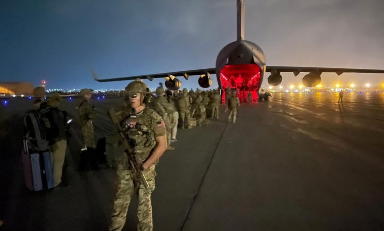 Más de la mitad de los estadounidenses apoya la retirada de Afganistán 1