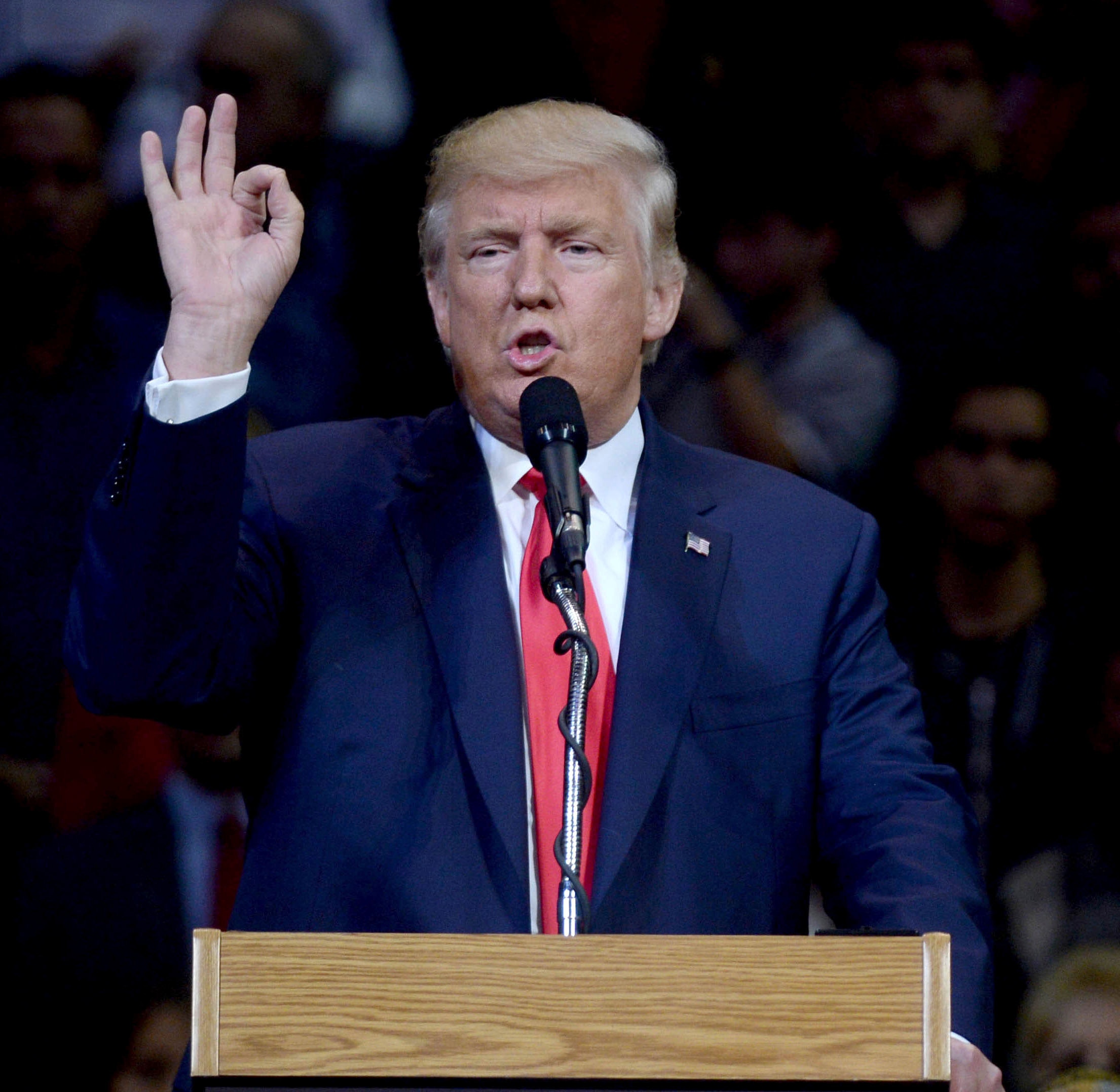 Policías del Capitolio demandan a Trump por la insurrección 1