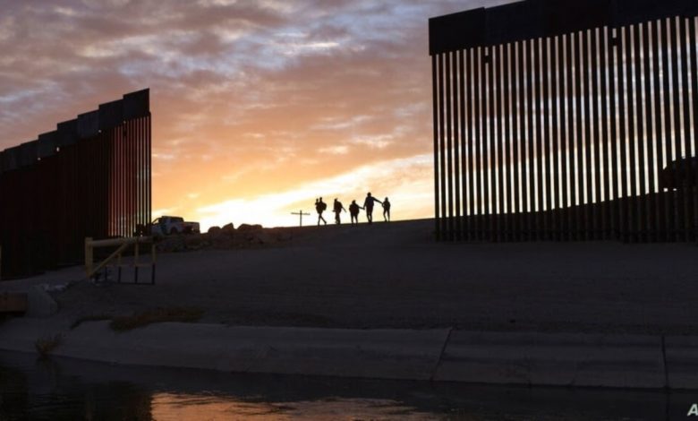 La Administración Biden busca otra vez poner fin al programa 'Permanecer en México' 1