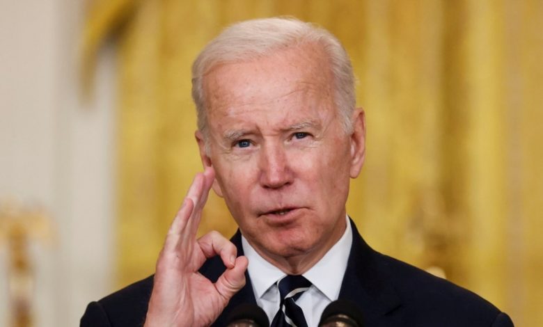 Biden reduce a la mitad su plan de gasto social 1