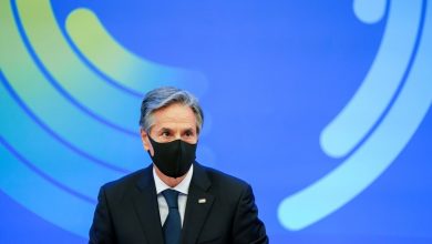 Blinken califica de "muy productivas" sus conversaciones en Francia 1