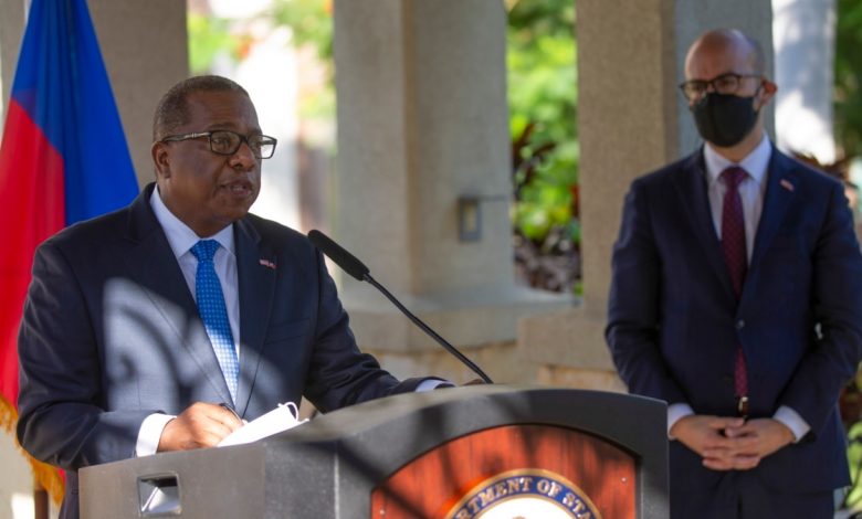 EE. UU. ofrece disculpas en Haití por el trato dado a migrantes 1