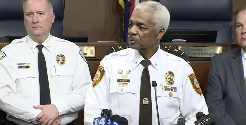 Autoridades del Condado de St. Louis abordan problema de allanamiento de autos 4