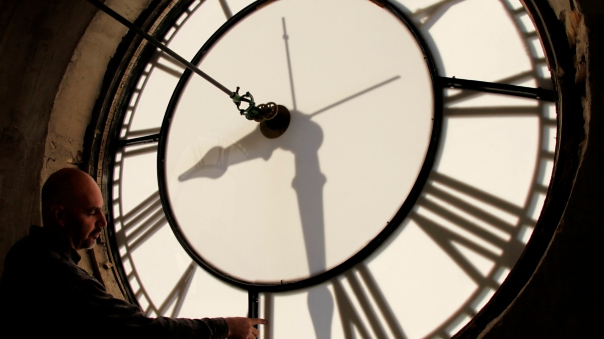 EE. UU. retrasará sus relojes el domingo 2