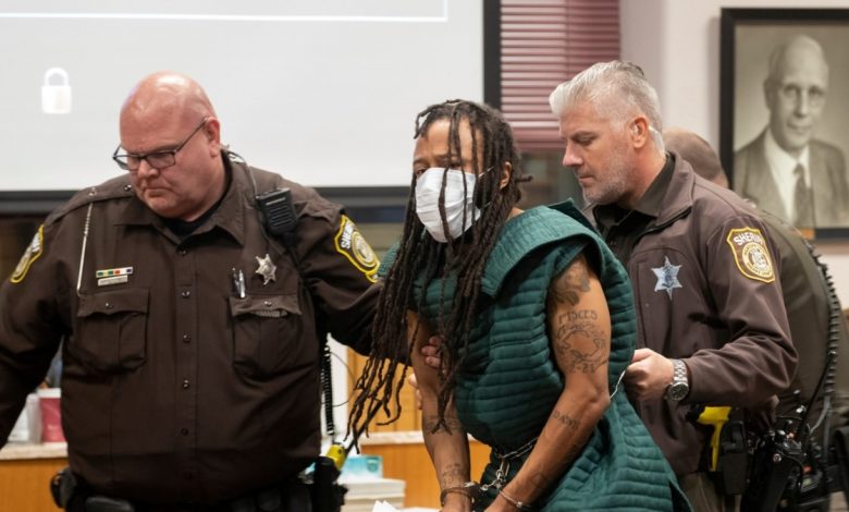 El desfile de Wisconsin se suma una sexta víctima, un niño de 8 años 1