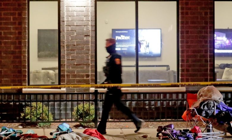 SUV atropella al menos a 20 personas y deja varios muertos en desfile de Navidad en Wisconsin 1