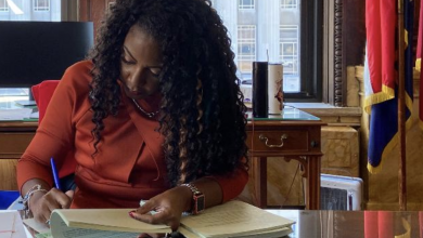 Ayuntamiento de St. Louis distribuye pagos de asistencia únicos por $500 1