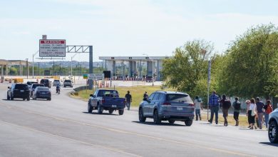 Grupo de inmigrantes venezolanos y colombianos interceptados en Texas 36