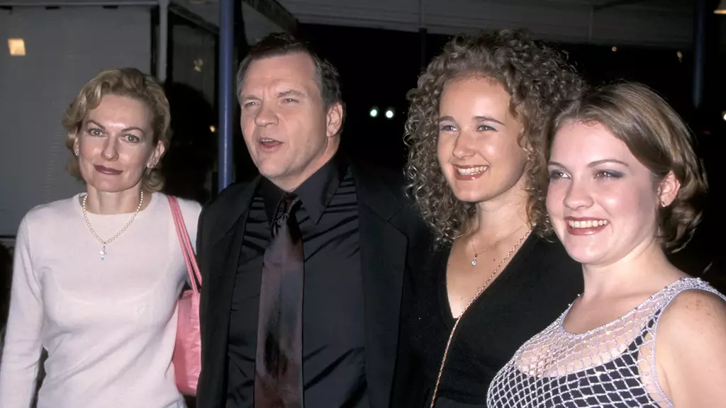 Meat Loaf y Familia en estreno de 'Fight Club' en Los Ángeles