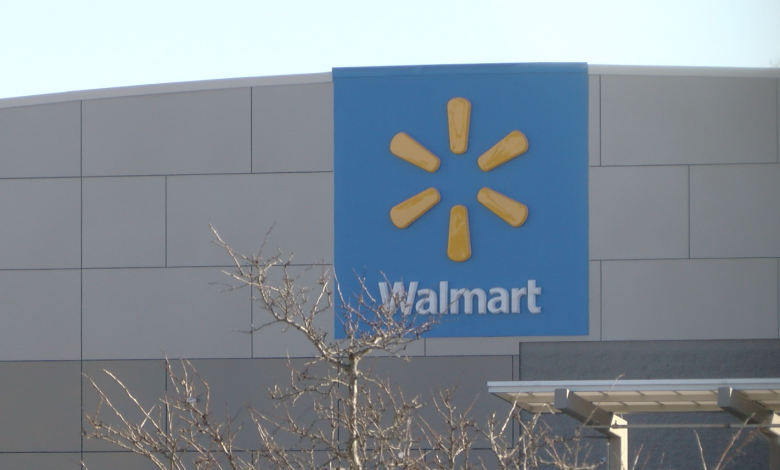 Walmart aunció cierres a sus tiendas locales por razón de desinfección y limpieza