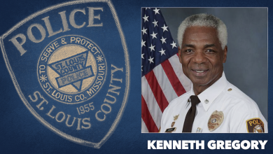 Kenneth Gregory se convierte en el primer jefe de policía afrodescendiente del Dept. de Policía del Condado de St. Louis