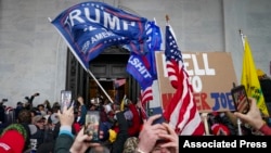 Fiscal General de EE. UU. hablará sobre investigación por disturbios en el Capitolio el 6 de enero 31