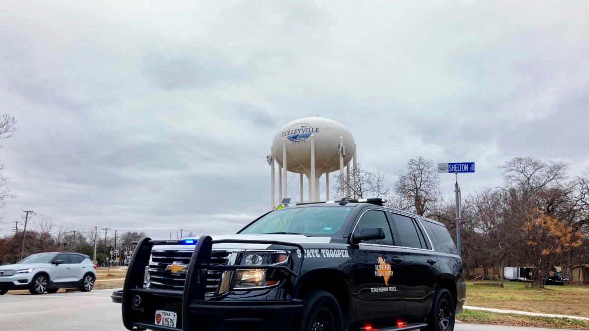 Policía investiga posible toma de rehenes en sinagoga de Texas 2