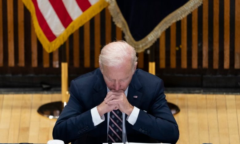 Biden presenta iniciativas para atajar la violencia armada en EE. UU. 1