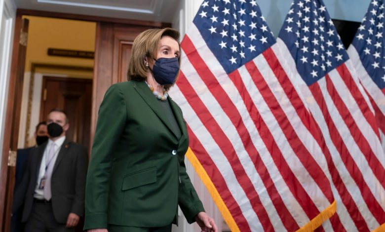 Pelosi: Cámara de Representantes de EE. UU. sopesa ley para aislar más a Rusia 1