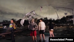 Tornado arrasa Nueva Orleans y sus suburbios, un muerto 1