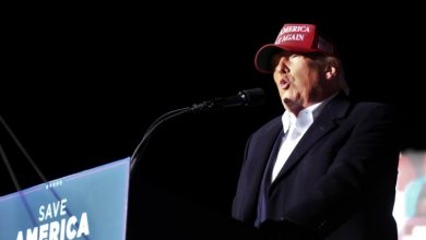 Trump acusado de violar leyes de campaña al incitar su postulación para 2024 93