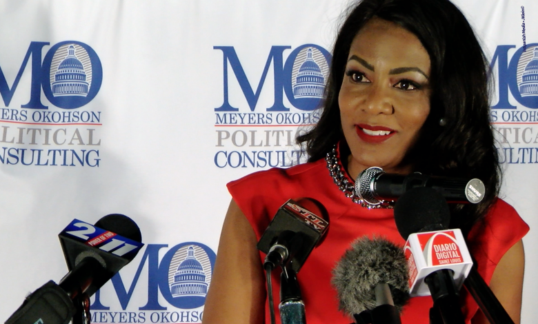 La recién electa Tishaura Jones en la noche electoral que le dió la victoria en ser la primera mujer afrodescendiente en ocupar el cargo dirigente de la ciudad de St. Louis - foto: J.Klein