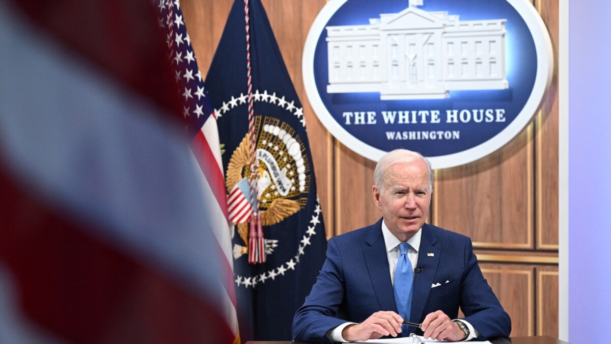 "Basta": Biden exige poner control a las armas 2