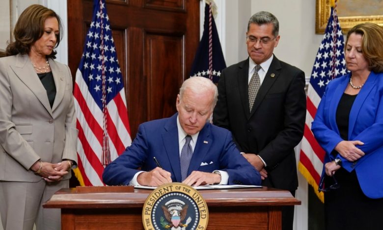 Biden firma orden ejecutiva para proteger el acceso al aborto y a los anticonceptivos 1