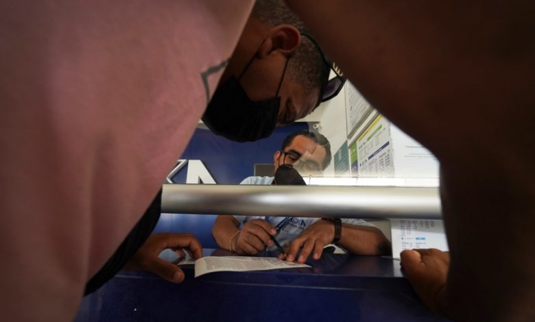 Migrantes parten a pie desde el sur de México rumbo a EEUU 1