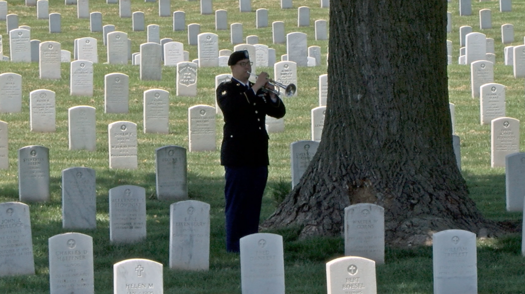 Melvin B. Meyer • Aviador de la Segunda Guerra Mundial es repatriado a St. Louis después de 79 años 3