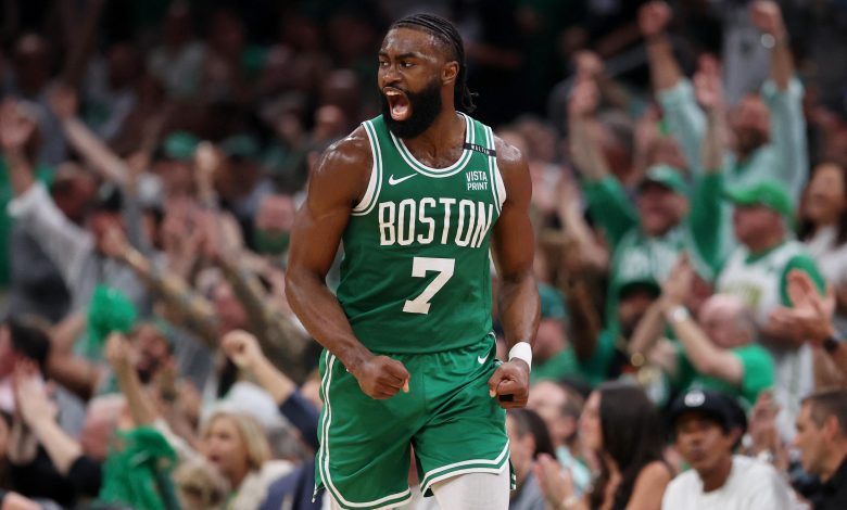 Hijo Pródigo de St. Louis Alcanza la Cima del Baloncesto 1