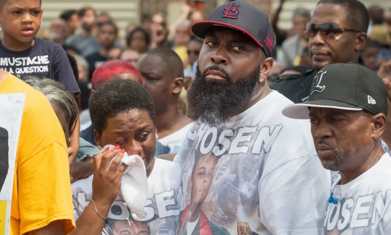 Ferguson: Una década después de la muerte de Michael Brown Jr. 1