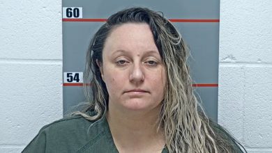 Danielle Bertothy de St. Peters, MO espera sentencia en el tribunal federal de Puerto Rico tras haber provocado incendios en varios negocios de Cabo Rojo en Enero, después de que estos se negaran en servirla alcohol.