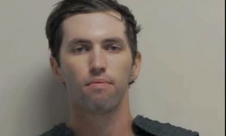 FBI Identifica a Tyler Robinson Como Principal Sospechoso del Asesinato de Charlie Kirk 1