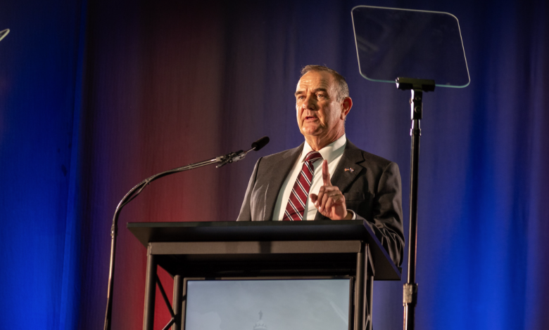 Gobernador autoriza Guardia Nacional de Missouri para apoyar operaciones de ICE 1