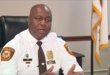 Nuevo jefe de la Policía del Condado Juan Cox del condado de St. Louis presenta reclutamiento, transparencia y policía comunitaria como sus prioridades 3